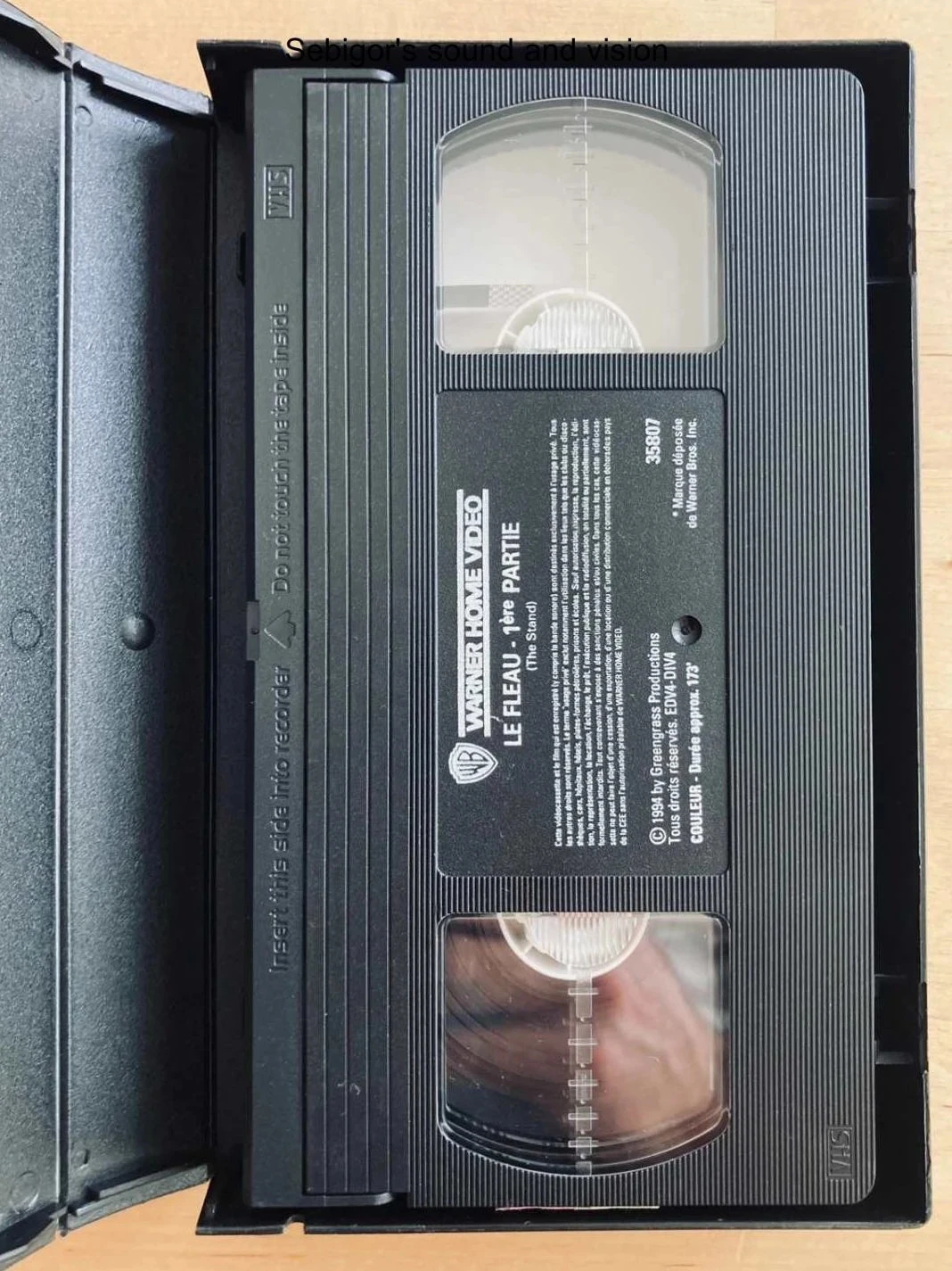 Lote de 2 cintas VHS La Peste 1ra y 2da parte Stephen King. – photo 3